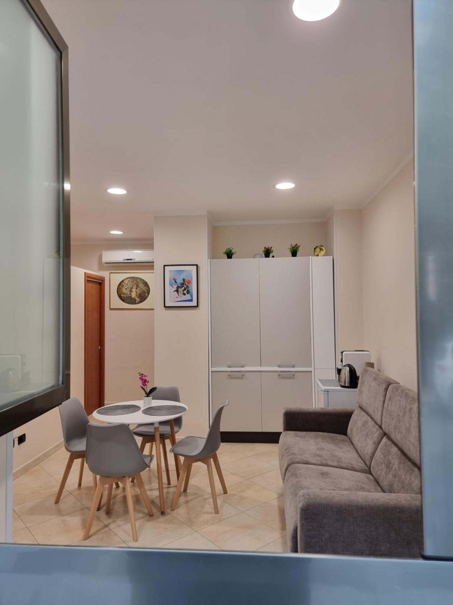 Loft Magna Grecia Reggio Calabria Centro Storico A 3 Minuti A Piedi Dal Mare公寓 外观 照片