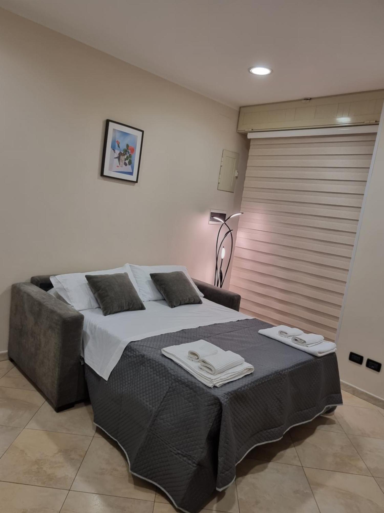 Loft Magna Grecia Reggio Calabria Centro Storico A 3 Minuti A Piedi Dal Mare公寓 外观 照片